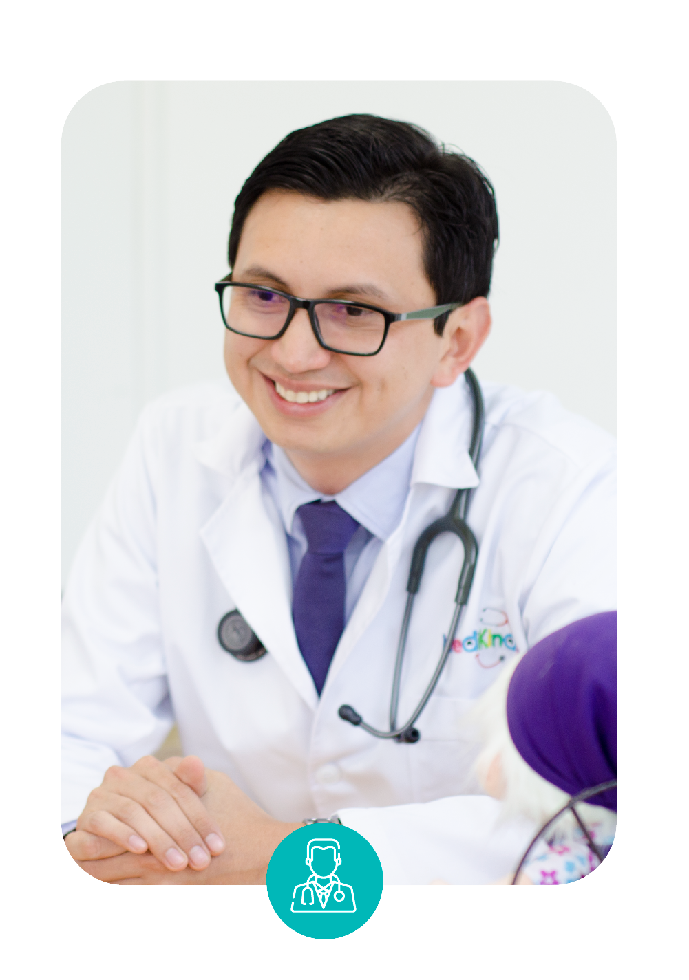 Dr. Oscar Peña pediatra en Medellín